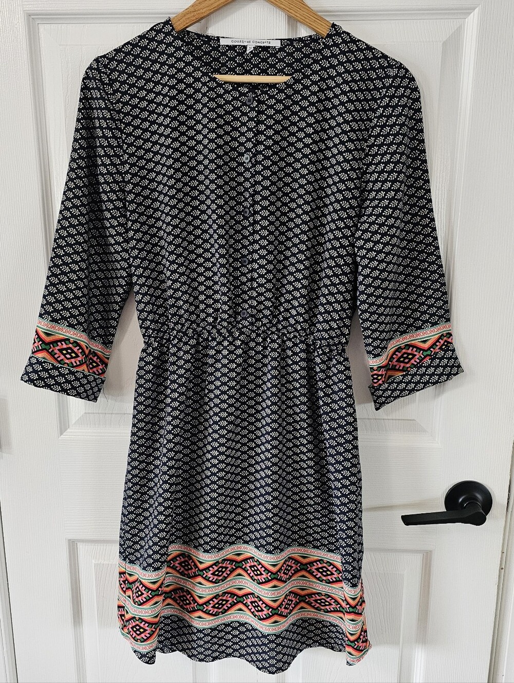 Collective Concepts Willa Dress EUC Sz M Navy Blue Boho Stitch Fix Geometric